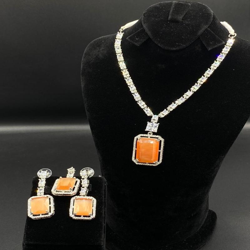 Indian AD Zarqoon Necklace Set with Rectangle-Shaped Center Stone – Naseem Fashion Hub