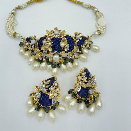 Crush Choker Necklace Set with Earrings – Naseem Fashion Hub