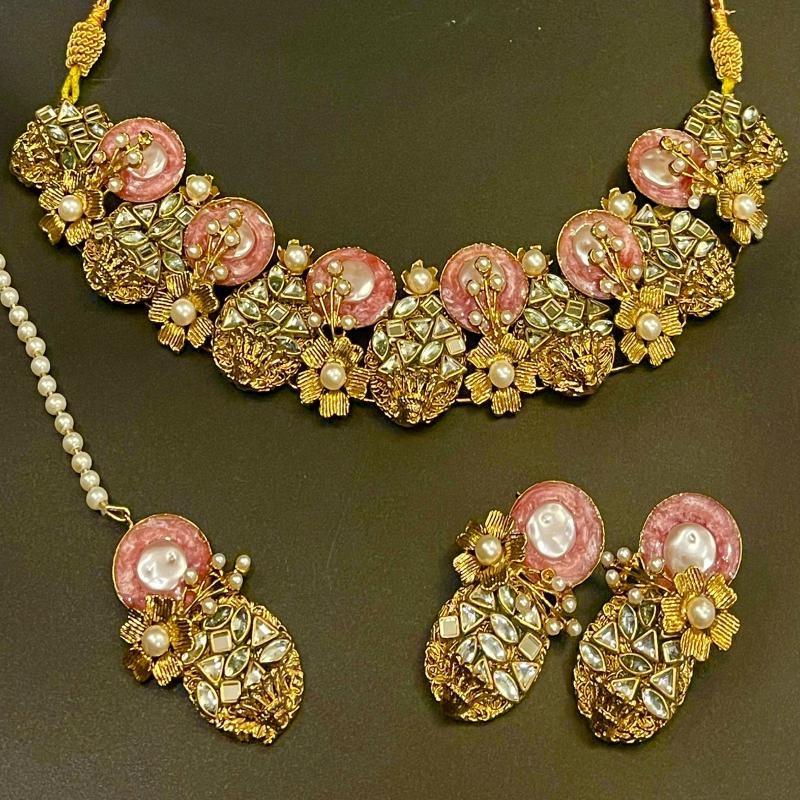 Kundan Necklace Set with Bindya and Earrings