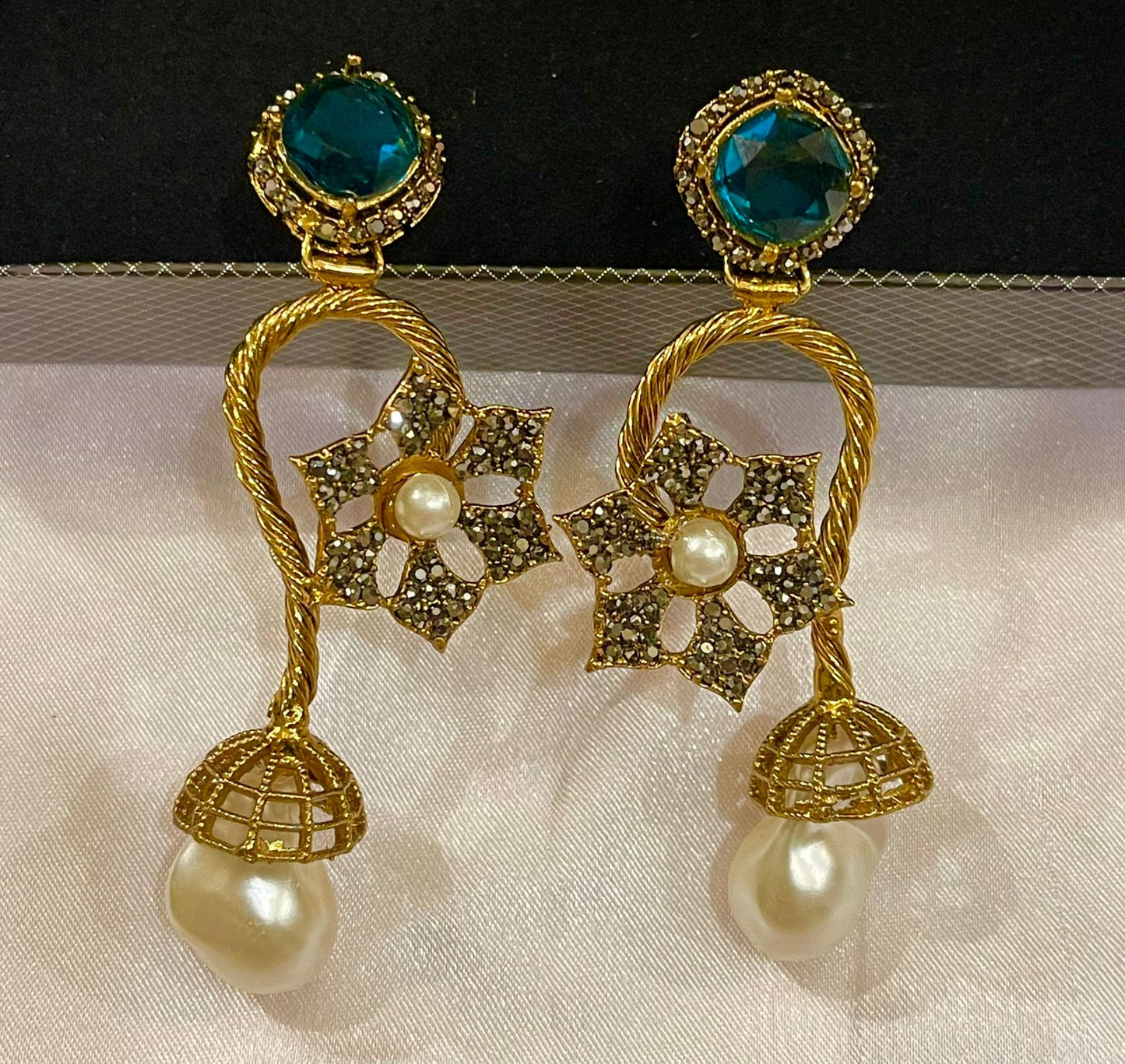 Turkish Earrings - Elegant & Intricate Designs | Naseem Fashion Hub